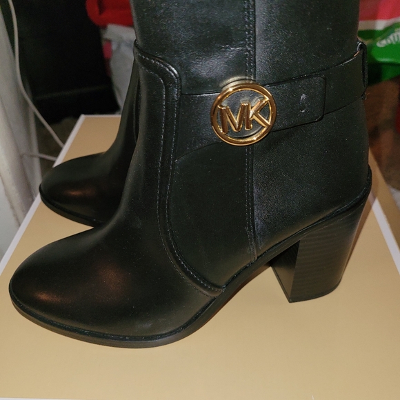 Michael Kors boots - Picture 5 of 5